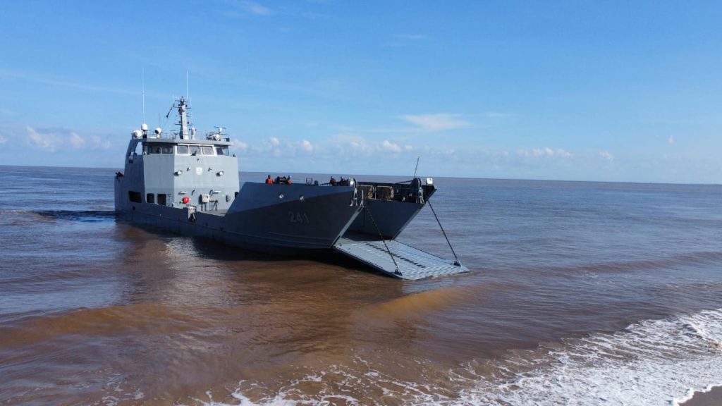 Fuerza Pública y Entidades Estatales Inician Entrega de Ayudas Humanitarias en La Guajira 3 e4d32592 9256 4d29 a7a5 c3fc97310931