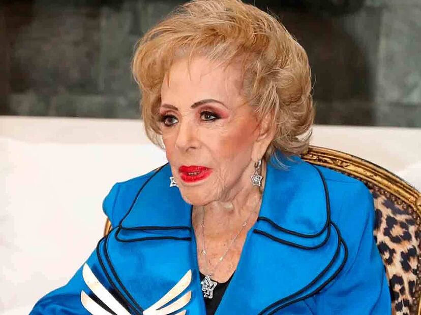 El mundo del espectáculo lamenta la muerte de Silvia Pinal, la última diva del cine de oro mexicano 1 17328446906492