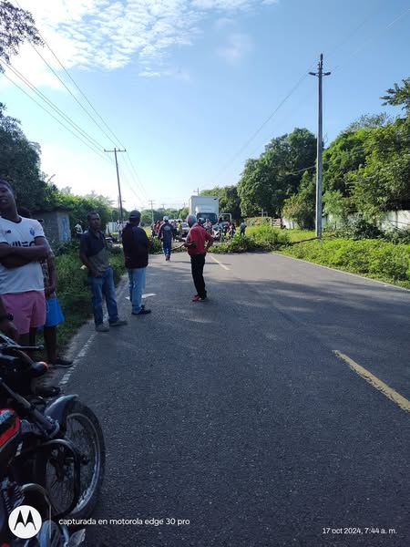 Al oído del Gobernador del Atlántico: Comunidad denuncia riesgo mortal por pésimo estado de la Vía Manatí - Sabanalarga 5 463436493 484255441275846 3092465846473601513 n