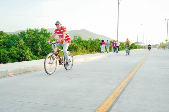Gobernador Rafael Martínez y el exgobernador Carlos Eduardo Caicedo Omar, entregaron nueva vía de acceso al Estadio Sierra Nevada 2 470677820 1148901933259112 1591576120824136237 n