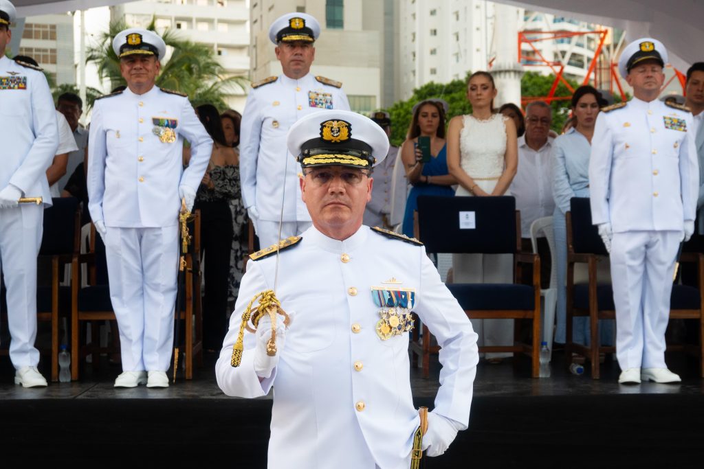 Durante una ceremonia militar en Cartagena: asume nuevo Comandante de la Fuerza Naval del Caribe 3 9c273f5f d6da 49d6 9494 c00b8507859a 1