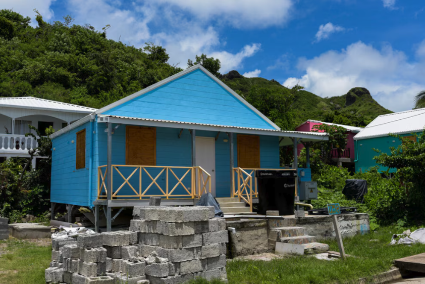 "Reconstrucción" de Providencia: Promesas que naufragan en un mar de irregularidades 1 Captura de Pantalla 2024 12 04 a las 2.16.14 p. m