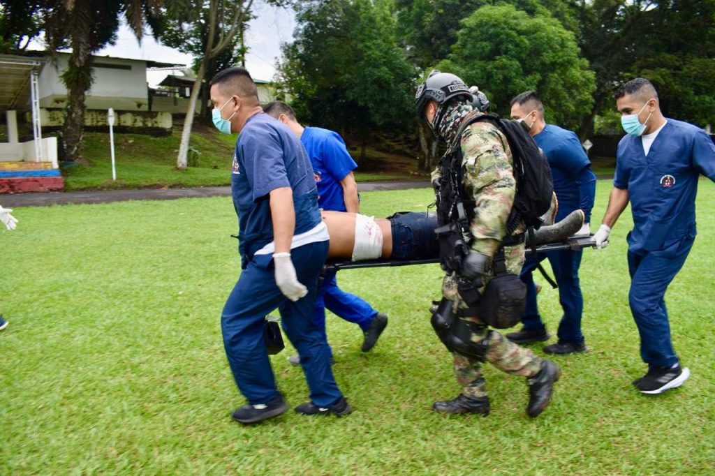 Tropas del Gaula Militar y Gaula Policía capturan a dos presuntos integrantes del Grupo Armado Residual Estructura Teófilo Forero en Caquetá 1 GfrwX7bXAAAxTcq
