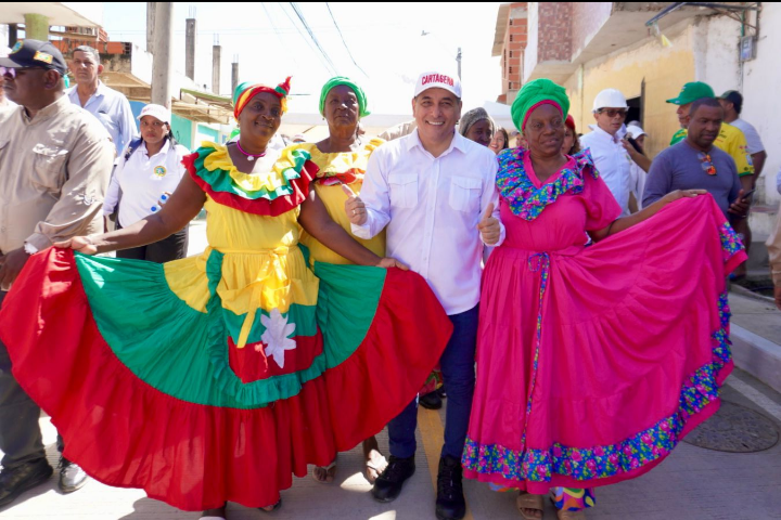 Avanza la ‘Calletón Navideña’: en El Educador y San José de Los Campanos, más de 1.200 personas disfrutan de sus nuevas vías 5 Screenshot 20241214 191913 158