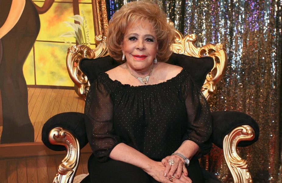 El mundo del espectáculo lamenta la muerte de Silvia Pinal, la última diva del cine de oro mexicano 2 Silvia Pinal Club 28 926x600 1