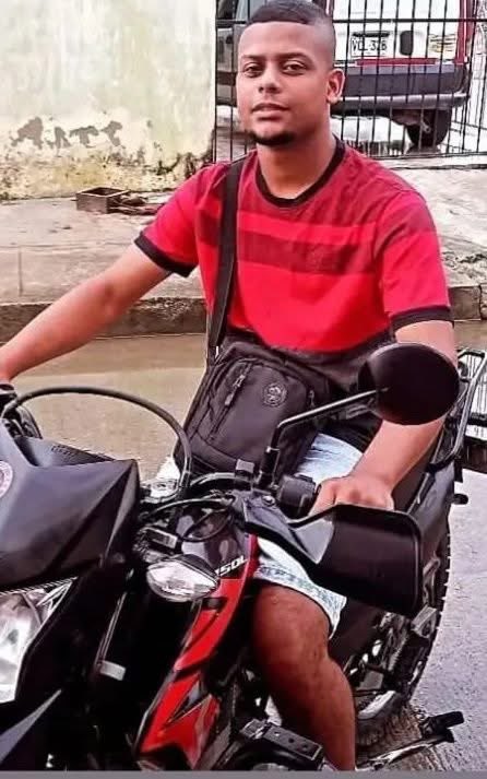 Asesinan a dos jóvenes en un ataque a plena luz del día en Barranquilla 1 Gg2CS vX0AAu5tD