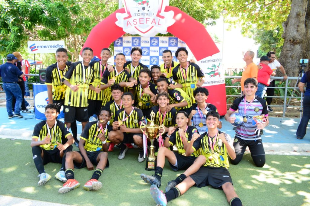 Al Hilal, Sporting, Alianza Vallenata, Copa Kids y Luis Oliveros también gritaron campeón en Torneo Asefal 2025 13 WhatsApp Image 2025 01 17 at 10.26.34 PM