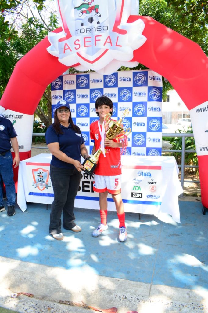 Al Hilal, Sporting, Alianza Vallenata, Copa Kids y Luis Oliveros también gritaron campeón en Torneo Asefal 2025 14 WhatsApp Image 2025 01 17 at 10.26.35 PM 1