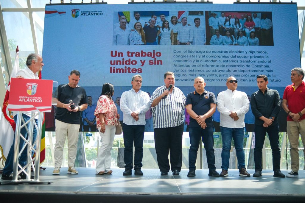 “El Atlántico es el resultado de un modelo de estado socialdemócrata que busca reducir pobreza”: Verano en encuentro con sectores clave del departamento 1 WhatsApp Image 2025 01 18 at 9.18.05 AM