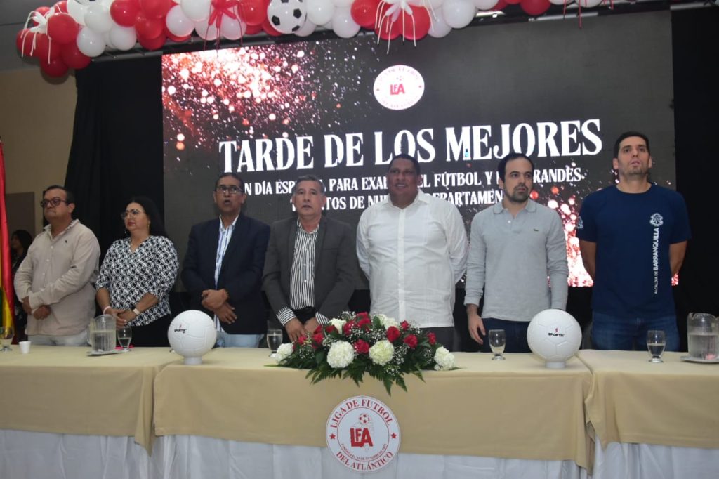 Liga de Fútbol del Atlántico se engalanó con la Tarde de los Mejores 1 WhatsApp Image 2025 01 28 at 21.25.25 1