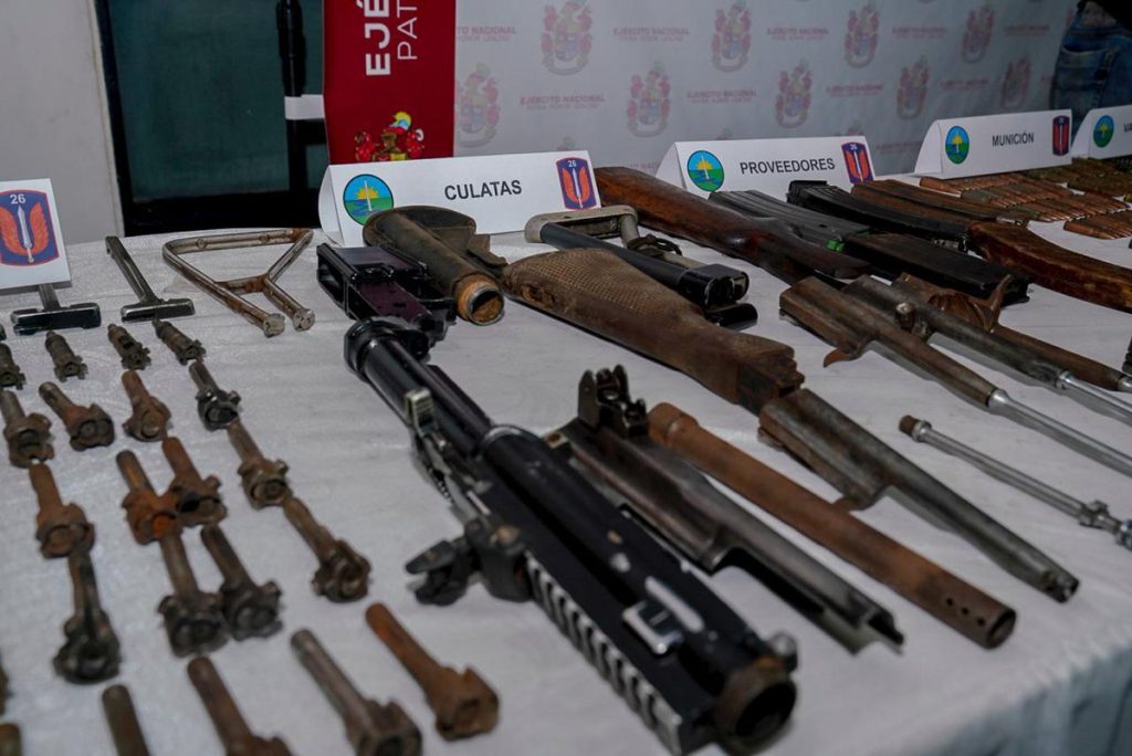 Brigada 15 del Ejército desmanteló depósito ilegal de armas del Clan del Golfo en Chocó 1 65b0cb93 91a7 4a77 a4b0 54bf00a53a35 1