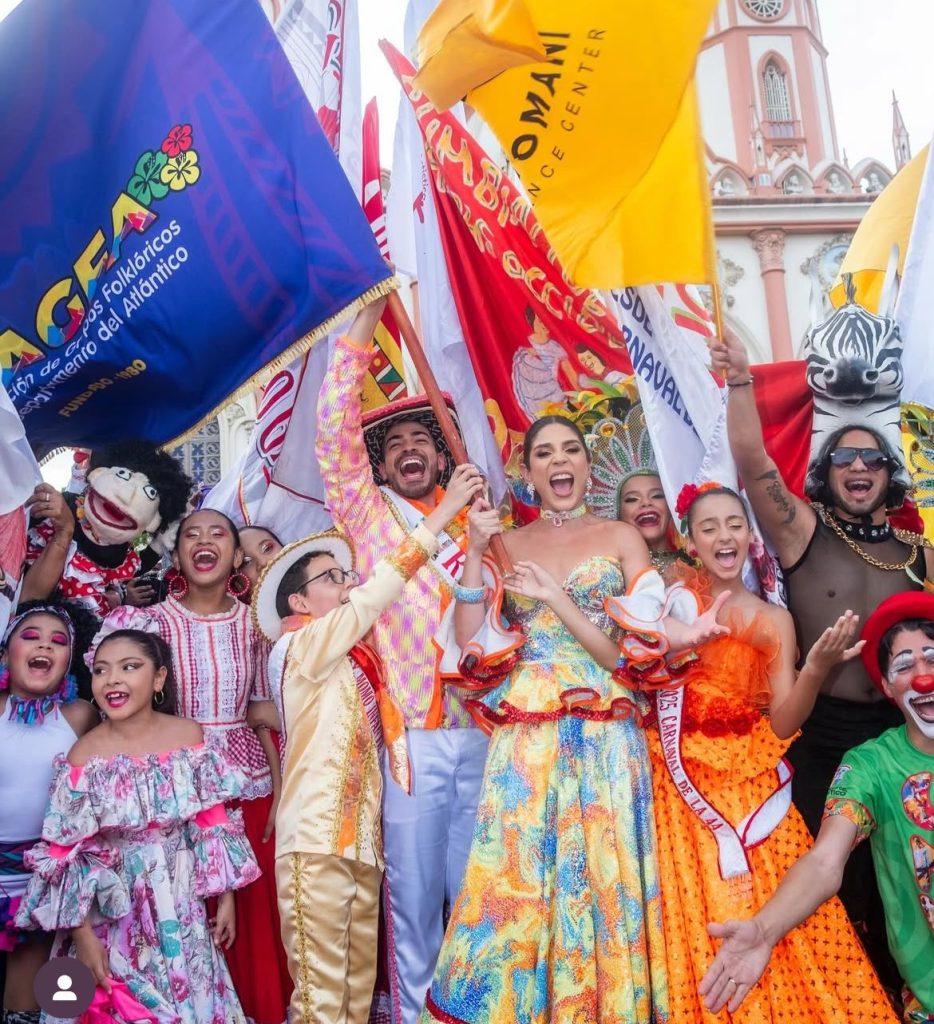 Alexsandra Estarita recibió su decreto como Reina del Carnaval de la 44 1 IMG 20250209 WA0017