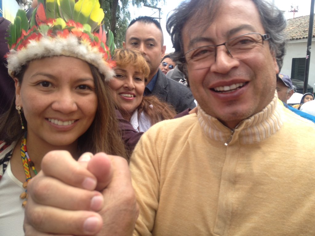 Lena Estrada Anokazi y Gustavo Petro