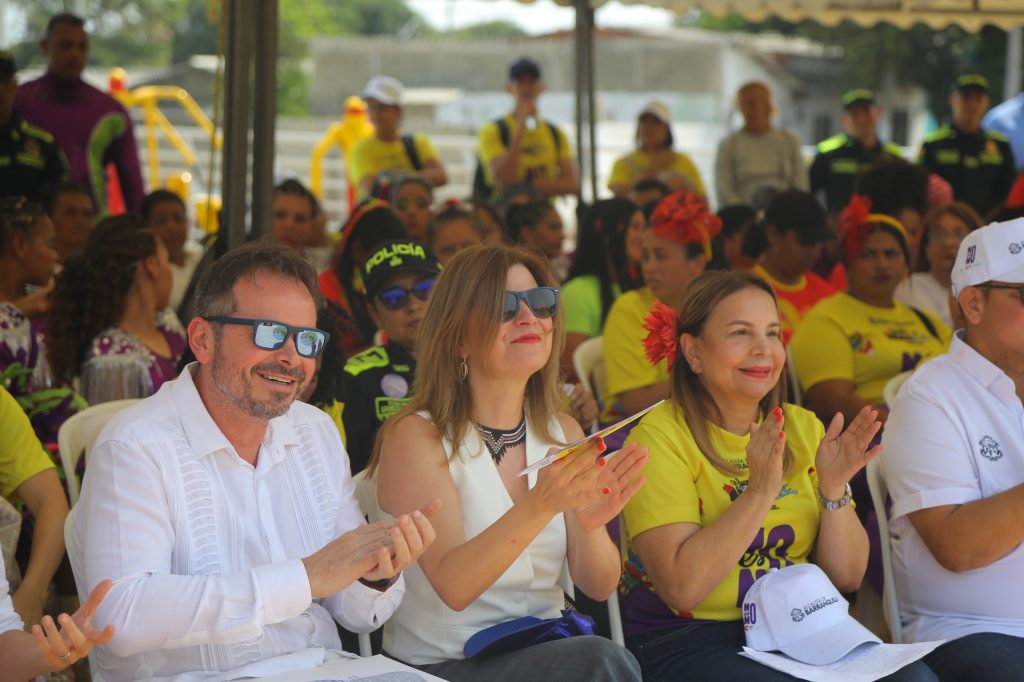 Con izada de bandera de la campaña ‘No es No’, Distrito está listo para velar por los derechos de las mujeres y la erradicación de la violencia de género 6 No es No3