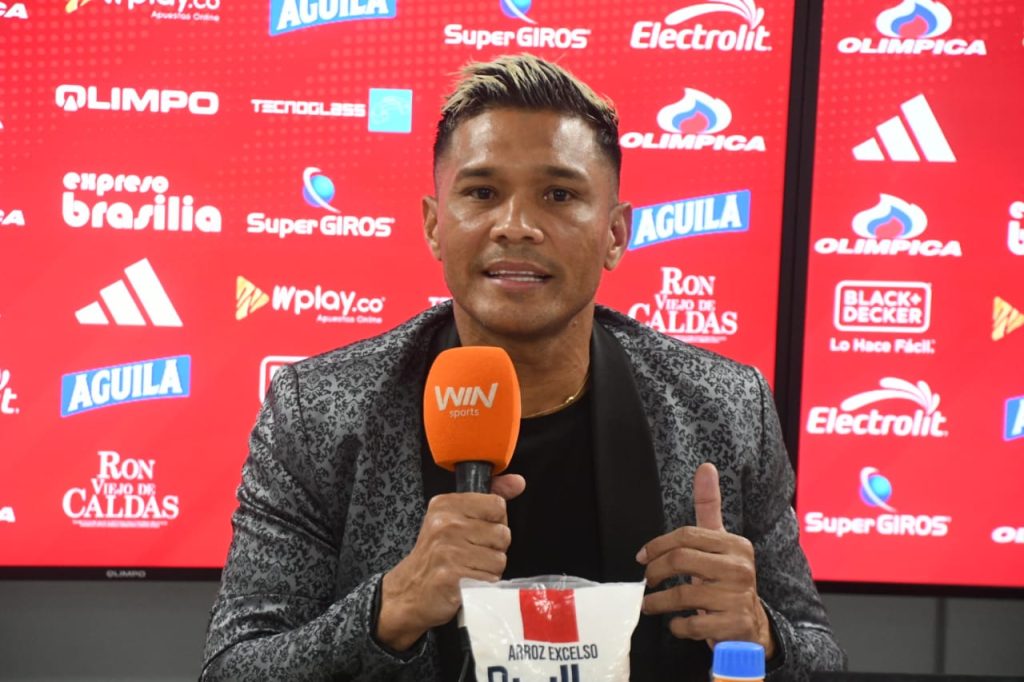 "Mis 39 años no me impiden decir que soy el mejor jugador del fútbol colombiano": Teófilo Gutiérrez 1 WhatsApp Image 2025 02 13 at 17.15.38 1