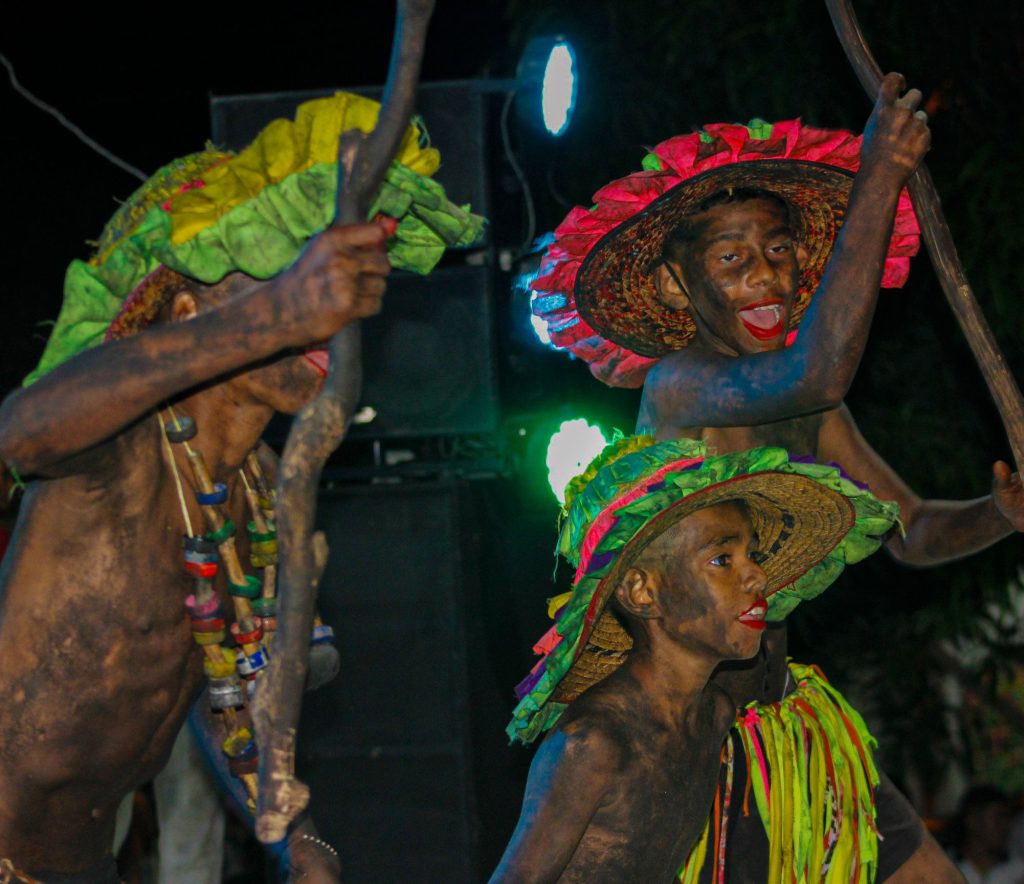 El Retén vibra con la Coronación de su Reina del Carnaval 2025 5 481996196 621111777512090 7660474951129159276 n