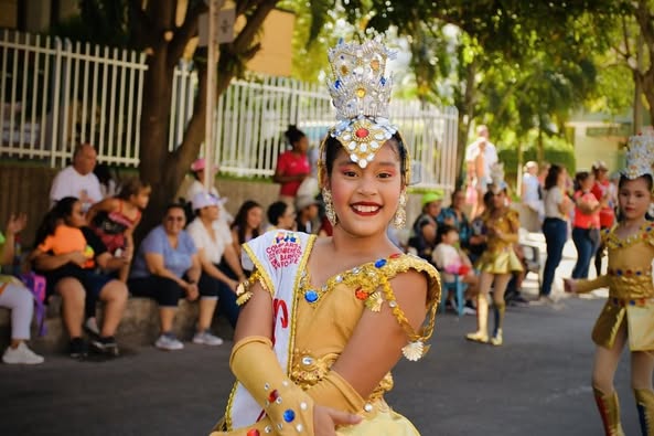 La alegría de la tradición desfila mañana en la calle 84 con “Salvaguarda y Niños en Carnaval” 3 482008047 18488337799032264 7088278159446500271 n 1