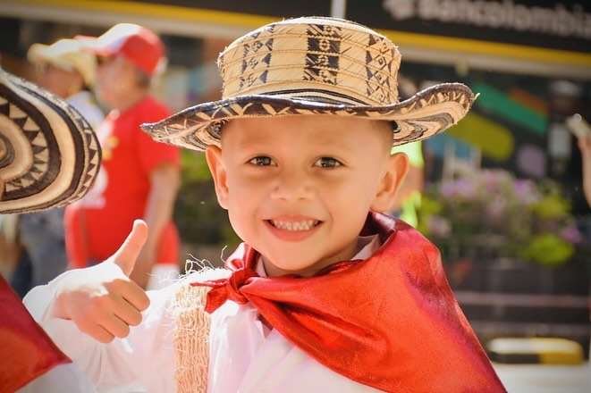 La alegría de la tradición desfila mañana en la calle 84 con “Salvaguarda y Niños en Carnaval” 1 482157692 18488337814032264 4582264197983881607 n 1