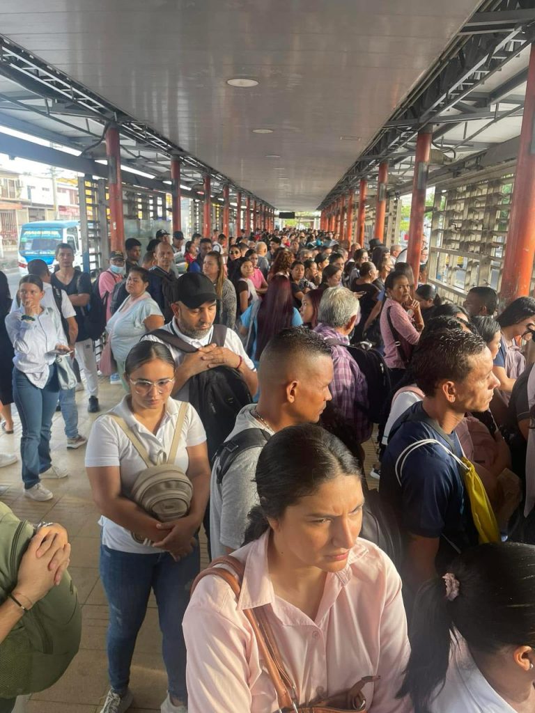 La crisis de Transmetro: entre la ineficiencia y la inseguridad 1 53f932c0 05f8 4428 94b7 f8c1280d120d