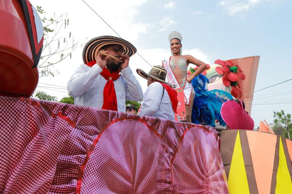 Carnaval Educativo del Atlántico: un desfile comprometido con la tradición y la educación 1 IMG 20250301 WA0023