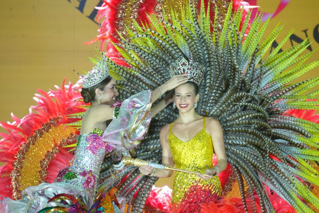 Majestuosa coronación de Tatiana Angulo, Reina del Carnaval 2025 6 WhatsApp Image 2025 03 01 at 7.39.55 AM 6 1