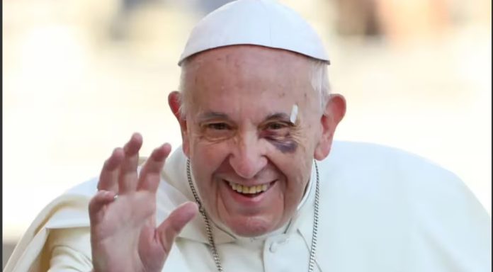 El puñetazo de la muerte del papa Francisco