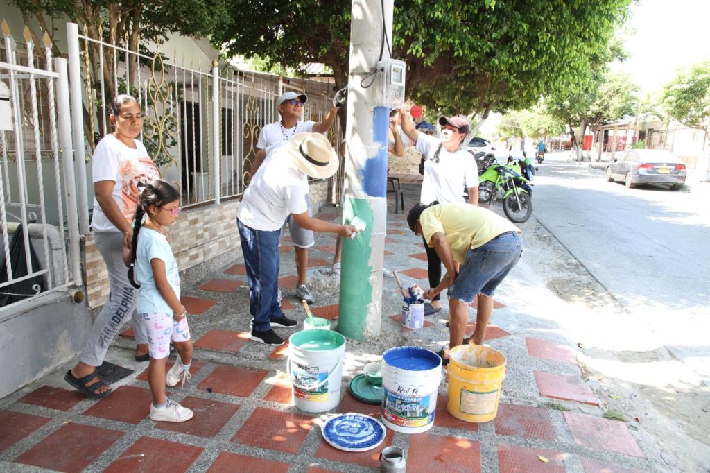 Distrito y comunidad trabajan articuladamente para mantener entornos seguros en distintos barrios 2 Entornos seguros y comunidad 7