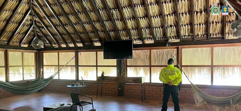 Extinción de dominio a bienes por más de $23.000 millones del presunto cabecilla del Clan del Golfo 4 WhatsApp Image 2025 04 07 at 12.21.10 PM 3
