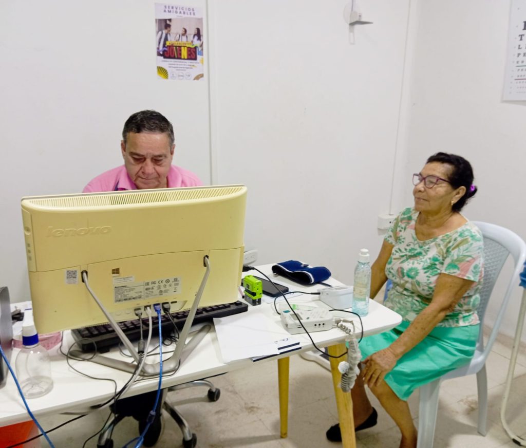 Más de 2800 personas al mes, confían y reciben atención médica de calidad en el Hospital Local de Algarrobo 2 WhatsApp Image 2025 04 08 at 11.21.27 AM 2
