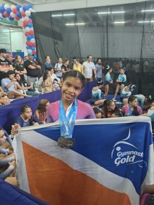 Gymnastics Gold se luce en apertura del Nacional de Gimnasia Artística en Cali 4 WhatsApp Image 2025 04 11 at 6.35.39 PM