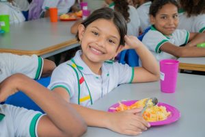 Sin contratiempos, Gobernación entrega raciones del PAE del Cambio en los 28 municipios del Magdalena 4 d1253341 a73a 4f8d abf8 2ed7a013bdc8