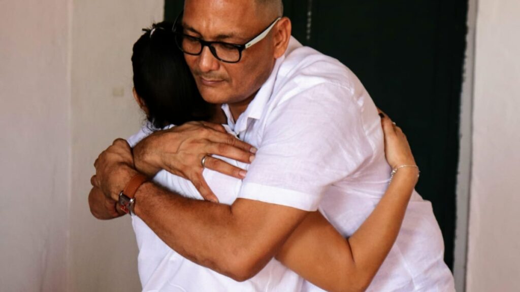 Juancho dique abrazo 1024x576 1