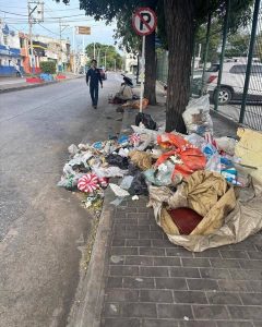 Avenidas de Santa Marta en estado crítico por inoperancia en el servicio de aseo 1 499434042 746368684399362 837485315757447673 n