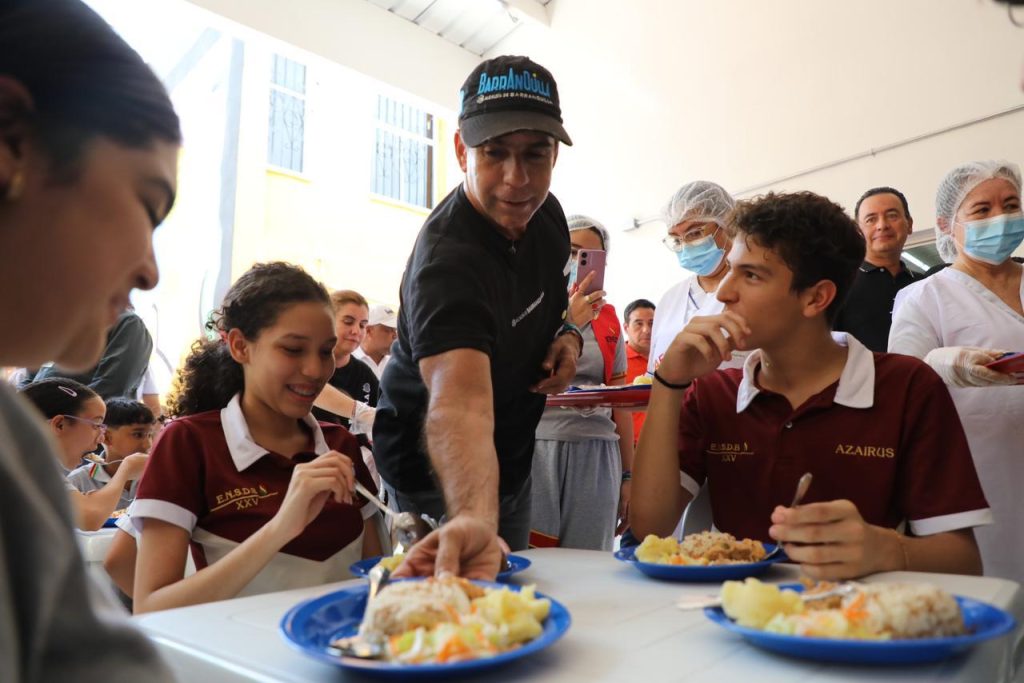 Alcalde Char inaugura nueva cocina escolar en la IED Normal Superior