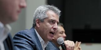 Exministro Luis Fernando Velasco