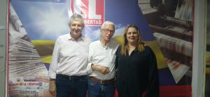 Aseguró que el accionar es ilegal: Es una vulgaridad: Robledo denuncia que Mauricio Cárdenas estaría “cambiando votos por casas” 1 IMG 20251029 WA0033