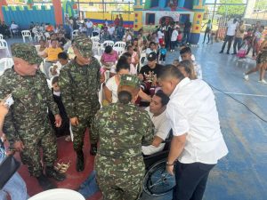 Ejército y aliados institucionales fortalecen el tejido social en Río Viejo, Bolívar 1 WhatsApp Image 2025 10 30 at 16.16.04 1